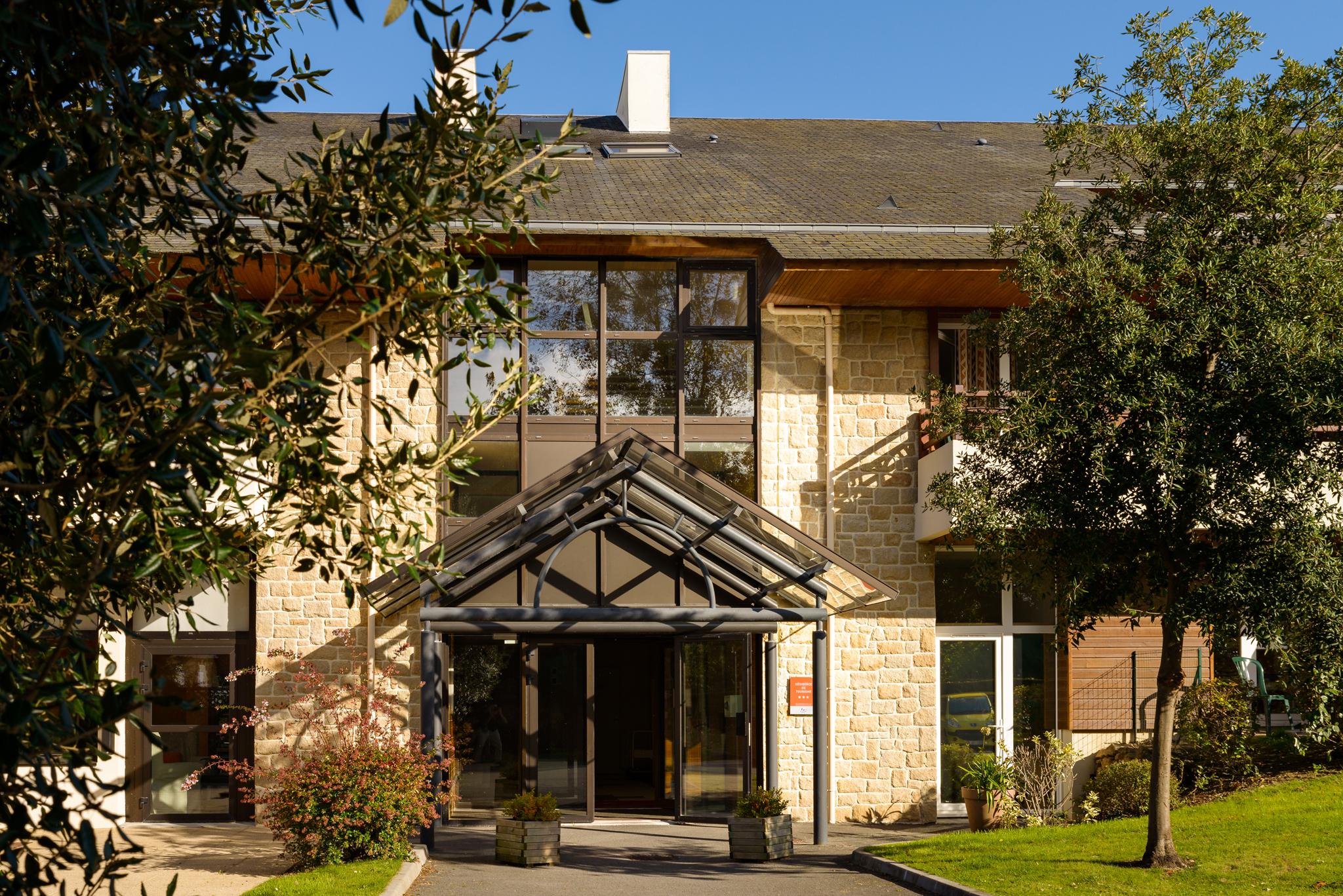 Hotel Lagrange Vacances Les Roches Douvres à Saint-Briac-sur-Mer Extérieur photo